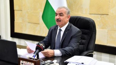 اشتية: مجلس الوزراء يناقش اليوم تجديد الانترنت لجميع المدارس