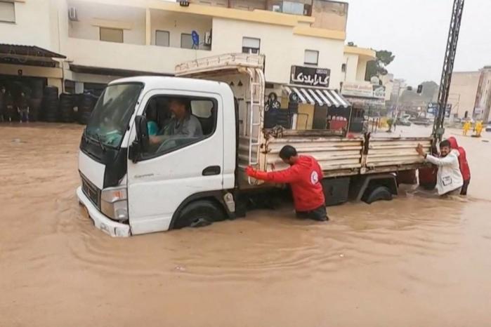 30 ألف مشرد على الأقل إثر كارثة الإعصار في درنة شرق ليبيا