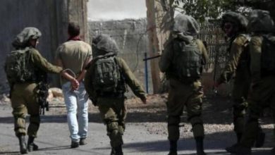 الاحتلال يعتقل مواطنا من نابلس ويقتحم عدة قرى في المحافظة