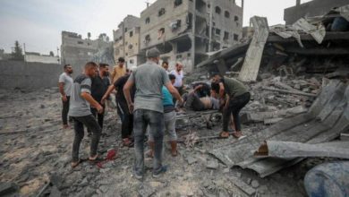 20 شهيدا على الأقل ومصابون في قصف على عمارة سكنية غرب مدينة غزة