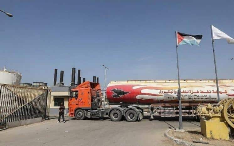 إدخال كمية قليلة من الوقود للأونروا بغزة
