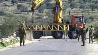 الاحتلال يغلق قرية حوسان غرب بيت لحم