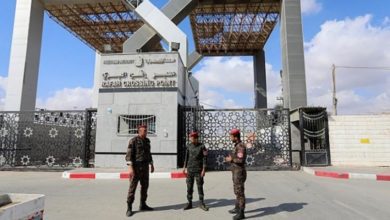 تعليق إجلاء الأجانب من غزة بسبب رفض دولة الاحتلال نقل الجرحى الى مصر