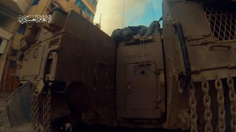 "القسام" تعلن استهداف 7 آليات عسكرية والاشتباك مع قوات الاحتلال في مناطق غزة