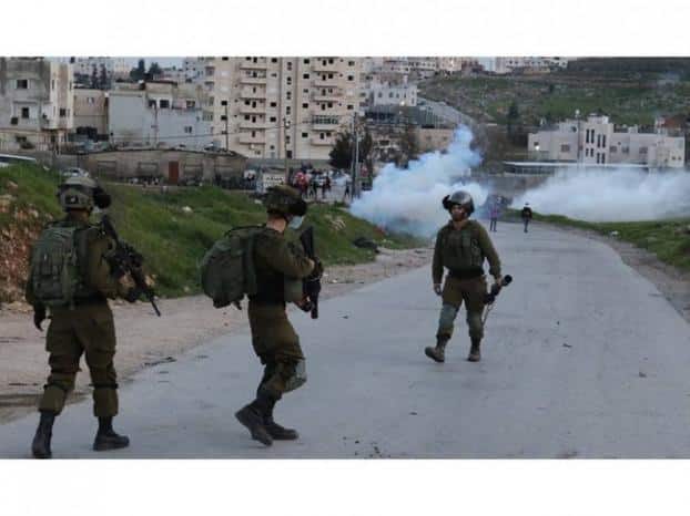 إصابات بالاختناق خلال اقتحام الاحتلال حوسان غرب بيت لحم