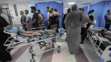"أطباء بلا حدود" تسحب موظفيها من مستشفى شهداء الأقصى بغزة