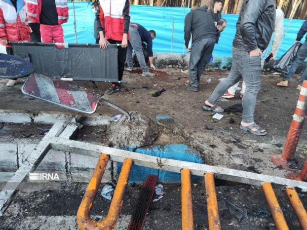 إيران: عشرات الشهداء والجرحى في انفجارين قرب ضريح سليماني في كرمان