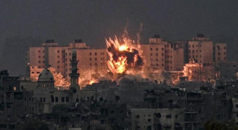 استشهاد 7 مواطنين على الأقل جراء القصف المتواصل على قطاع غزة
