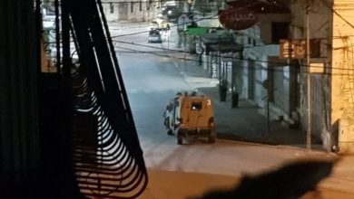 إصابة خمسة مواطنين واعتقال سادس خلال اقتحام الاحتلال مدينة نابلس