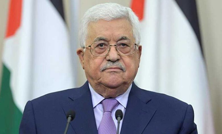 الرئيس عباس يطالب "حماس" بسرعة إنجاز صفقة تبادل الأسرى لمنع التهجير ووقوع نكبة أخرى