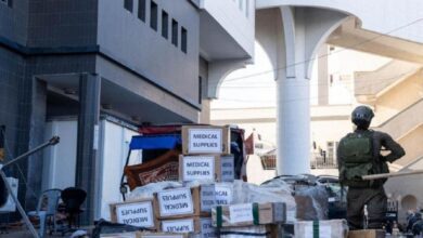 الاحتلال يقر بمقتل قائد عسكري إسرائيلي في معارك مجمع الشفاء