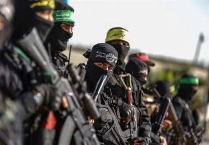 مصدر في المقاومة يكشف: وفد حماس لن يذهب إلى القاهرة حالياً