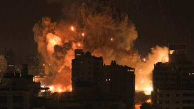 مجددا.. الاحتلال يحاصر مستشفى الشفاء بغزة وسط قصف عنيف