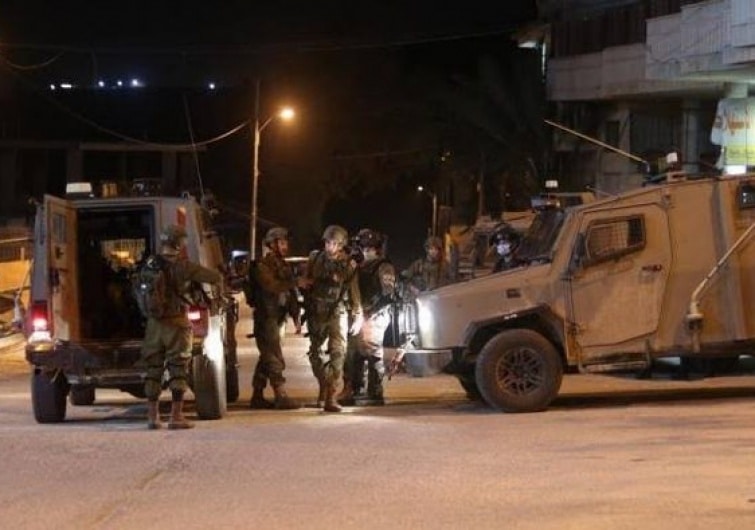 قوات الاحتلال تعتقل مواطنة شرق بيت لحم