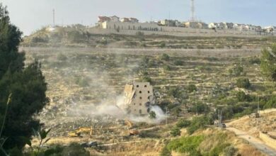 الاحتلال يشرع بهدم بناية في ارطاس جنوب بيت لحم