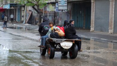 نزوح الاف الفلسطينيين من رفح باتجاه وسط غزة