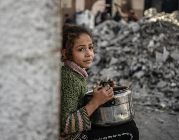 "الأغذية العالمي": تصعيد العملية العسكرية في رفح يهدد بوقف العمليات الإنسانية في غزة