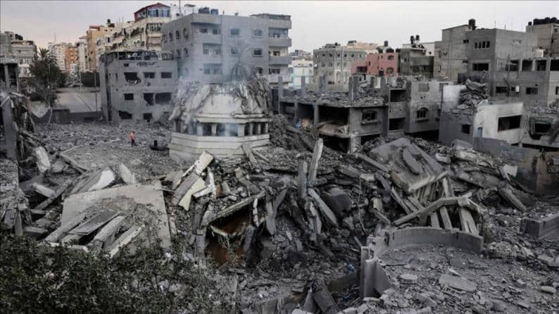 شهداء وجرحى في قصف الاحتلال مخيم النصيرات وسط قطاع غزة
