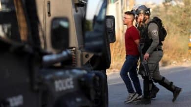 الاحتلال يعتقل مواطنا ويستولي على مركبة في بيتونيا غرب رام الله