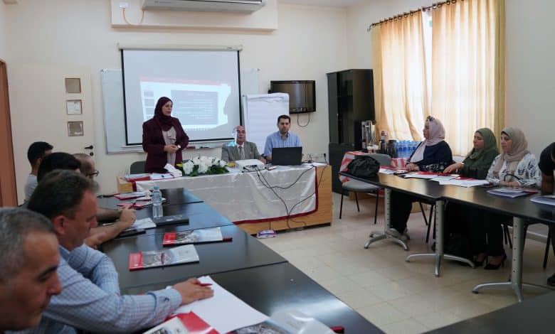 الجامعة العربية الأمريكية تنظم دورة للهيئات المحلية ودوائر الحكم المحلي