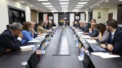 مجلس الوزراء يطالب الجهات الدولية بتحمل مسؤولياتها القانونية لوقف جرائم الاحتلال
