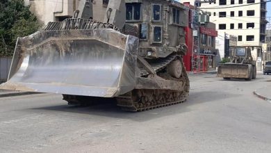 الاحتلال يقتحم طولكرم ويفرض حظر التجول على مخيمه