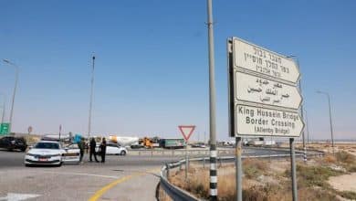 إعادة فتح معبر الكرامة أمام المسافرين بالاتجاهين