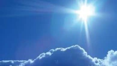 الطقس: أجواء مشمسة نهارا وباردة ليلا