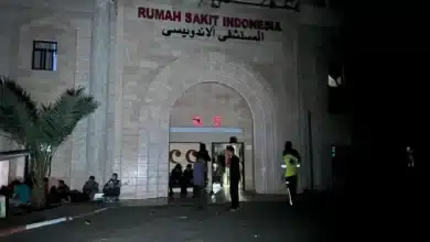 الاحتلال يجبر الجرحى والمرضى على إخلاء المستشفى الاندونيسي شمال قطاع غزة