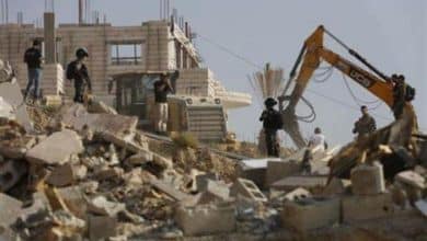 الاحتلال يهدم منازل في أريحا والخليل ويواصل انتهاكاته بحق المواطنين