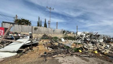 الاحتلال يهدم 6 منشآت تجارية في بلدة الجيب شمال غرب القدس