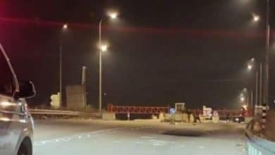 الاحتلال يحتجز عشرات المركبات شمال رام الله