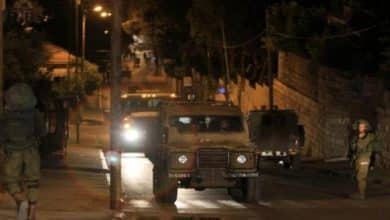 قوات الاحتلال تعتقل 3 شبان بعد الاعتداء عليهم في جنين