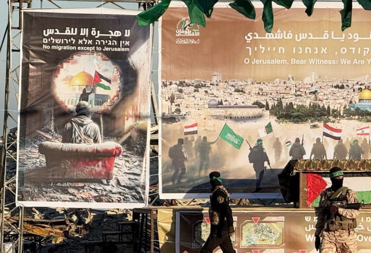 حماس: لا هجرة إلا إلى القدس.. ولا سبيل للإفراج عن الأسرى إلا بالمفاوضات حماس: لا هجرة إلا إلى القدس.. ولا سبيل للإفراج عن الأسرى إلا بالمفاوضات