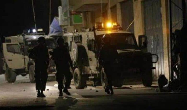 اعتقالات ومداهمات خلال عدوان الاحتلال المتواصل على طمون ومخيم الفارعة