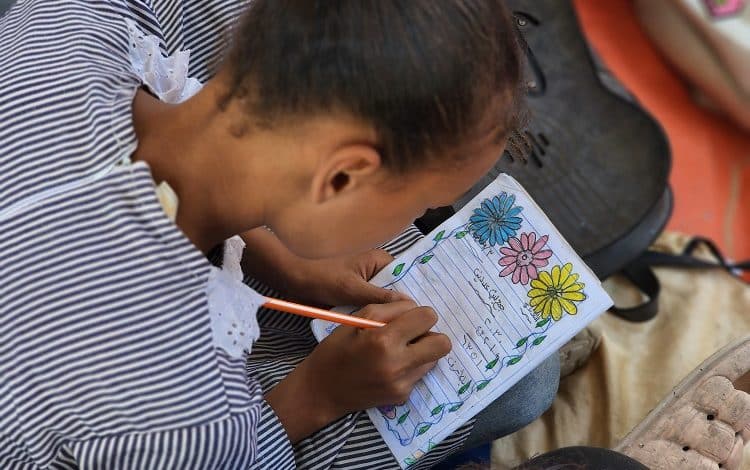 الأونروا: افتتحنا 130 مقرا مؤقتا بغزة لتعليم نحو 47 ألف طفل