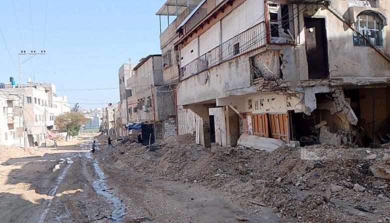 لليوم الثاني.. الاحتلال يجبر سكان عدة عمارات في طولكرم على الإخلاء تمهيدا لتحويلها إلى ثكنات عسكرية