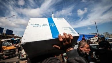 الأونروا: "إسرائيل" تستخدم المساعدات المقدمة إلى غزة كسلاح