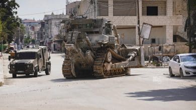 الاحتلال يواصل عدوانه على مدينة جنين ومخيمها لليوم الـ62: نزوح وتجريف وتفتيش منازل وتحويل بعضها لثكنات عسكرية