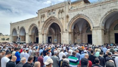 75 الف مصل يؤدون صلاة الجمعة الآخيره من شهر رمضان في المسجد الأقصى
