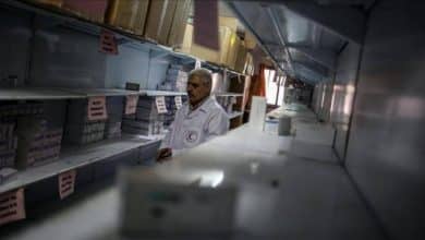 غزة: 59% من الأدوية الأساسية نفدت و13 ألف مريض بانتظار العلاج خارج القطاع