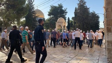 مئات المستوطنين يقتحمون المسجد الأقصى في رابع أيام "الفصح اليهودي"