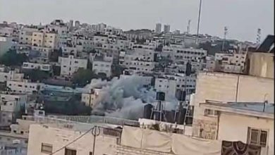 قوات الاحتلال تفجر منزل الشهيد محمد شهاب في بلدة الرام
