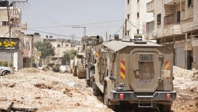 الاحتلال يواصل عدوانه على جنين ومخيمها لليوم الـ99 على التوالي: تجريف وتخريب واعتقالات
