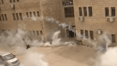 الهلال الأحمر: 23 إصابة خلال اقتحام الاحتلال جامعة القدس