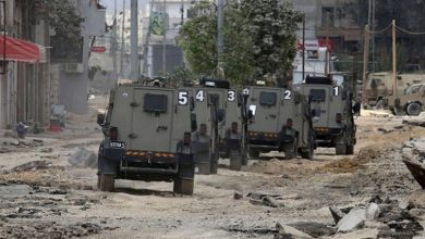 تصعيد مستمر في مخيم نور شمس: الاحتلال يُجبر سكانًا على إخلاء منازلهم ويحتجز شبانًا تحت التهديد