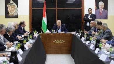 رئيس الوزراء يؤكد أولوية إيواء النازحين ودعم صمود المواطنين في طولكرم