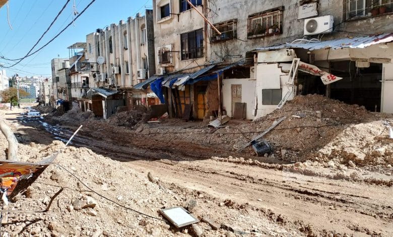 الاحتلال يواصل عدوانه على طولكرم ومخيميها لليوم الـ122: حصار خانق وهدم منازل والاستيلاء على أخرى