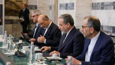 تأجيل الجولة الرابعة من المحادثات الإيرانية الأميركية في روما