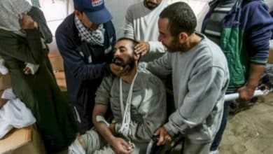 الاحتلال يفرج عن 10 أسرى من شمال غزة بحالة صعبة